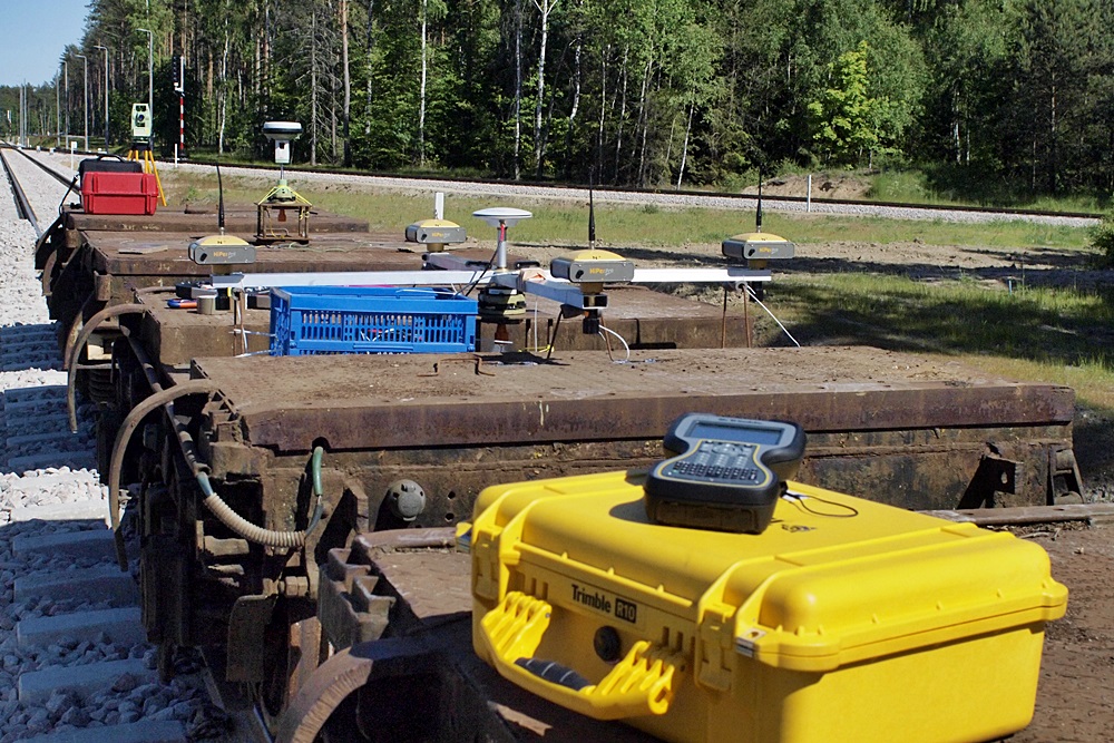 AMG uczestniczy w inwentaryzacji geodezyjnej Pomorskiej Kolei Metropolitalnej AMG uczestniczy w inwentaryzacji geodezyjnej Pomorskiej Kolei Metropolitalnej