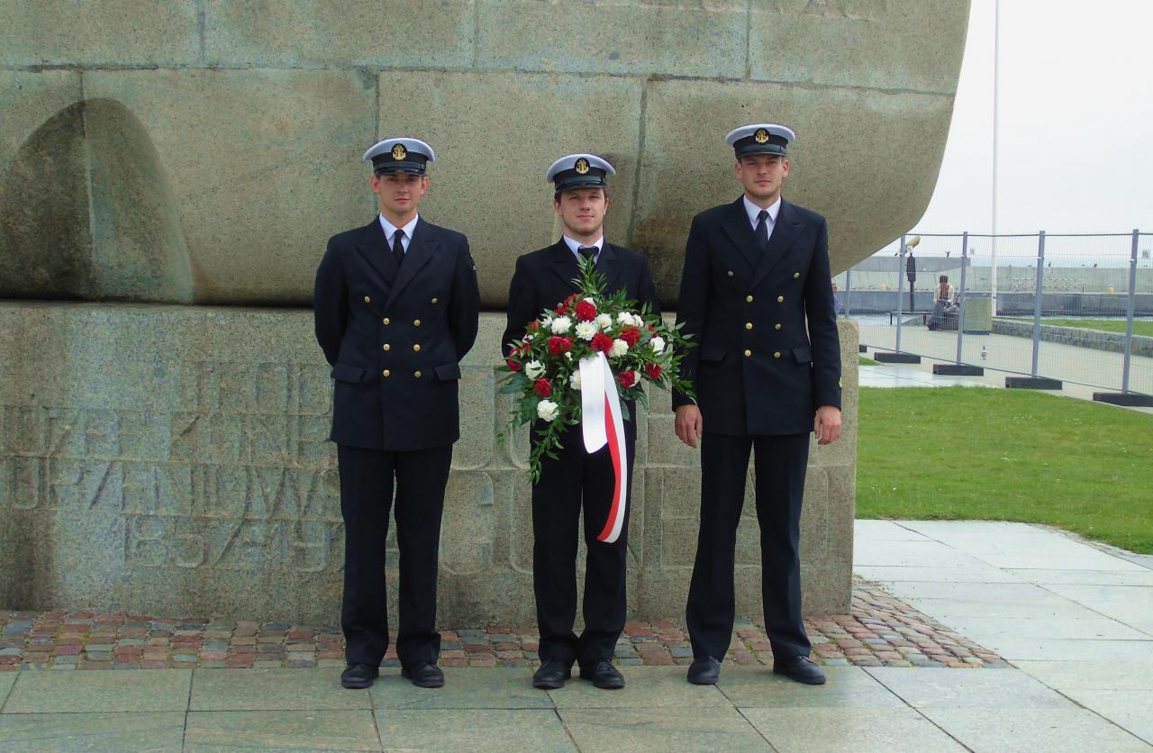 Studenci Akademii Morskiej w Gdyni Studenci Akademii Morskiej w Gdyni
