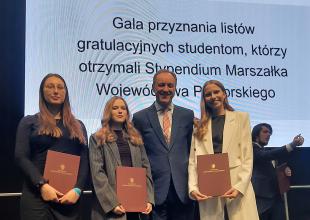 Studentki UMG otrzymały Stypendium Marszałka Województwa Pomorskiego za wysokie wyniki w nauce