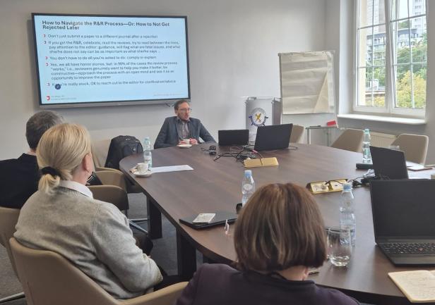 Seminarium z udziałem prof. Johannem Fortwengelem z King&rsquo;s Business School, King&rsquo;s College London
