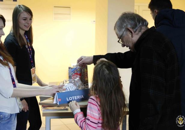 Loteria podczas 25. Finału WOŚP, fot. Katarzyna Okońska