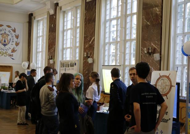 Prezentacje kół naukowych AMG, fot. Katarzyna Okońska Prezentacje kół naukowych AMG.