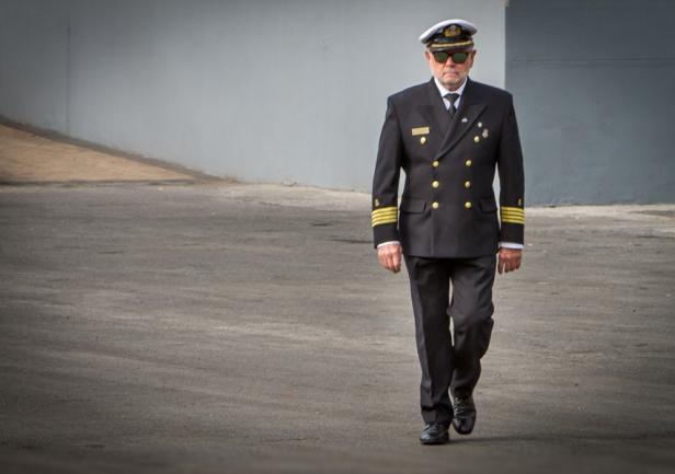 I'am captain Lewandowski. Irek Lewandowski;