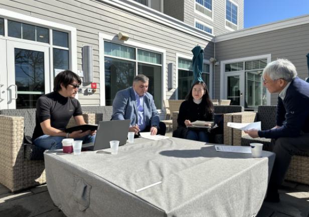 Przygotowania do posiedzenia IEB wraz z pracownikami sekretariatu IAMU