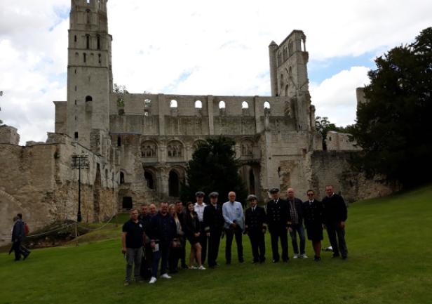 „Najpiękniejsze ruiny we Francji”