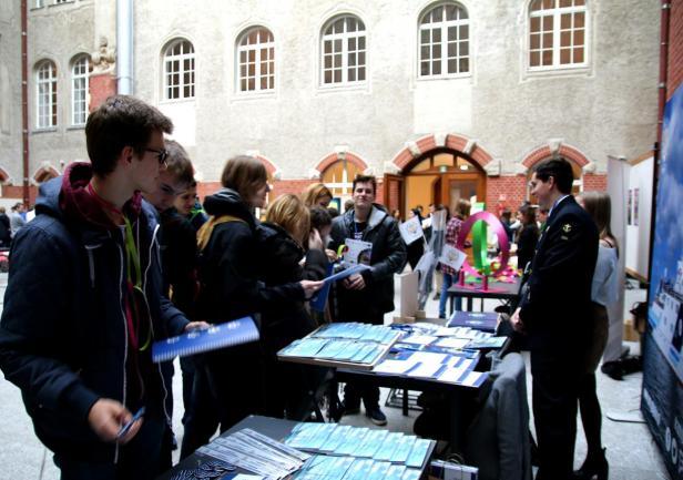 I Uczniowska Konferencja \"Zdolni z Pomorza\" z udziałem AMG