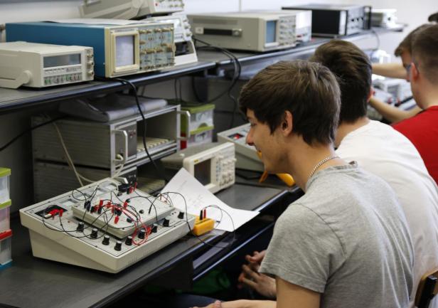 Zespół Szkół Chłodniczych i Elektronicznych w Akademii Morskiej, fot. Katarzyna Okońska