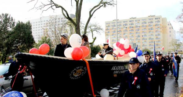 Parada Niepodległości w Gdyni, fot. Katarzyna Okońska Parada Niepodległości w Gdyni, fot. Katarzyna Okońska